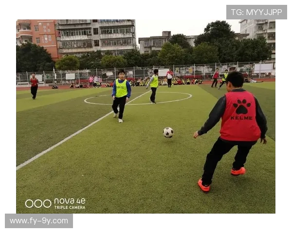 六安市足球赛精彩纷呈 本地球队表现突出 持续激烈角逐吸引众多球迷关注 六安市足球赛精彩纷呈 本地球队表现突出 持续激烈角逐吸引众多球迷关注